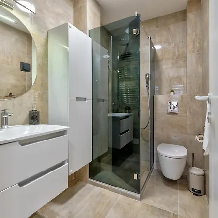 Aurora Lux 16 Ζλάτιμπορ