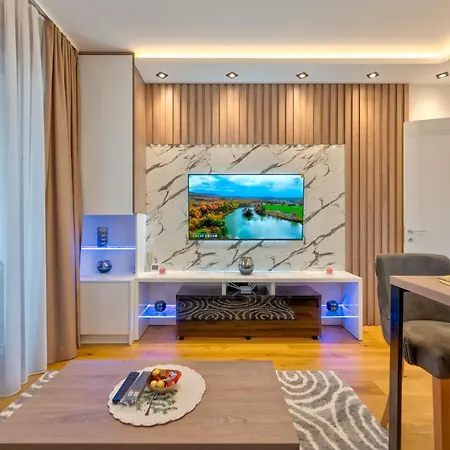 Διαμέρισμα Aurora Lux 16 Ζλάτιμπορ