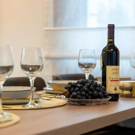 Lägenhet Aurora Lux 16