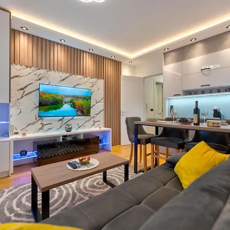 Διαμέρισμα Aurora Lux 16 Ζλάτιμπορ