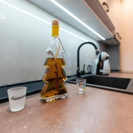 Aurora Lux 16 * Ζλάτιμπορ