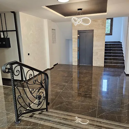 Apartment Aurora Lux 16