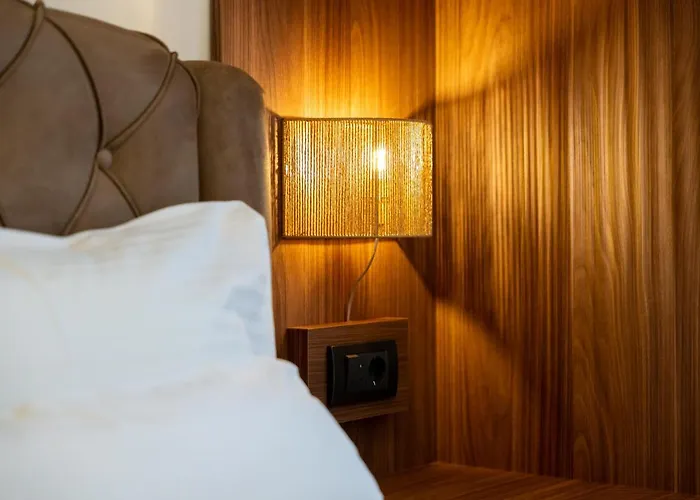 Aurora Lux 16 * Zlatibor